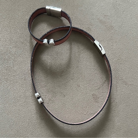 Leather & silver plated necklace & bracelet set - Picture 6 of 6